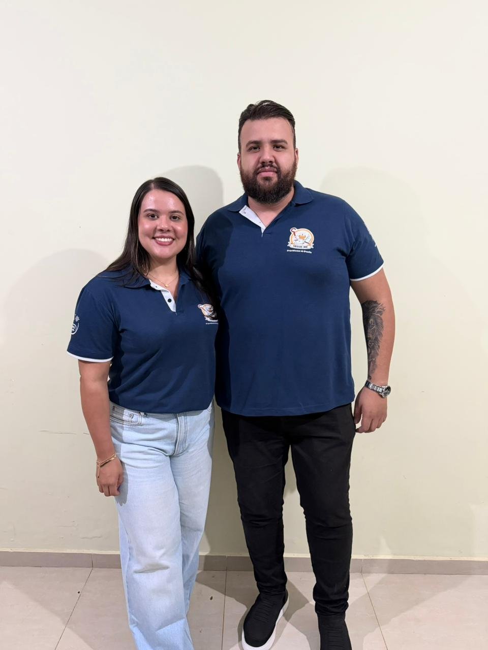 Jovens coordenadores: Renan e Carollyne