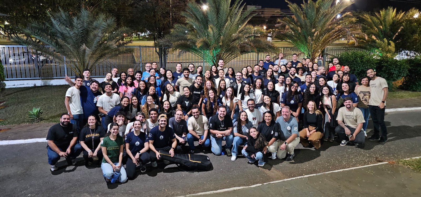 Seguidores reunidos em encontro do SEGUE-ME Brasília